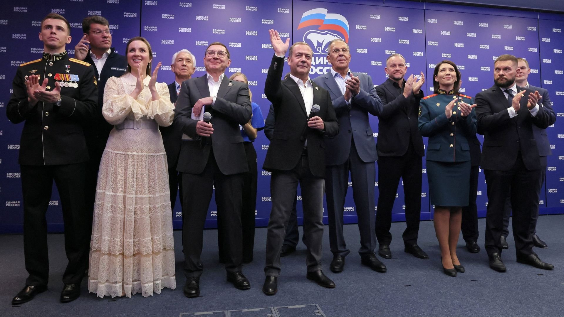 Video thumbnail for Russia election results show Putin’s party winning: What we know