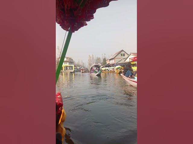 Video thumbnail for #Jammu Kashmir Srinagar swikara Talab Meena #market #Kapda Market