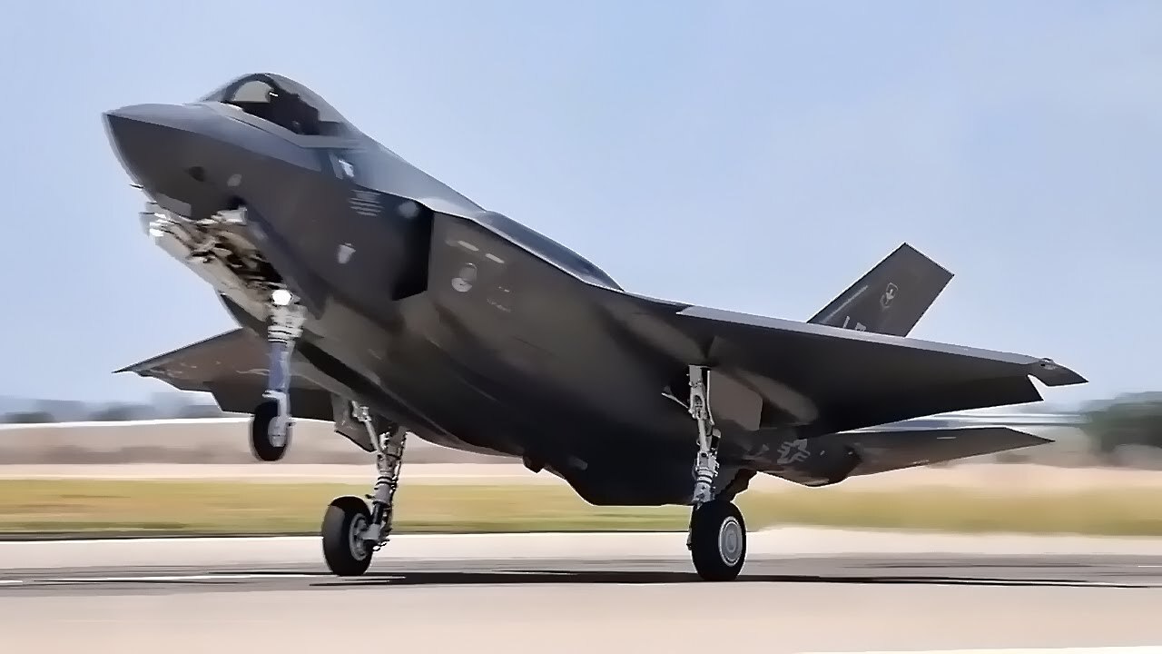 'Video thumbnail for F-35A Lightning II Takeoffs & Landings At Luke AFB'