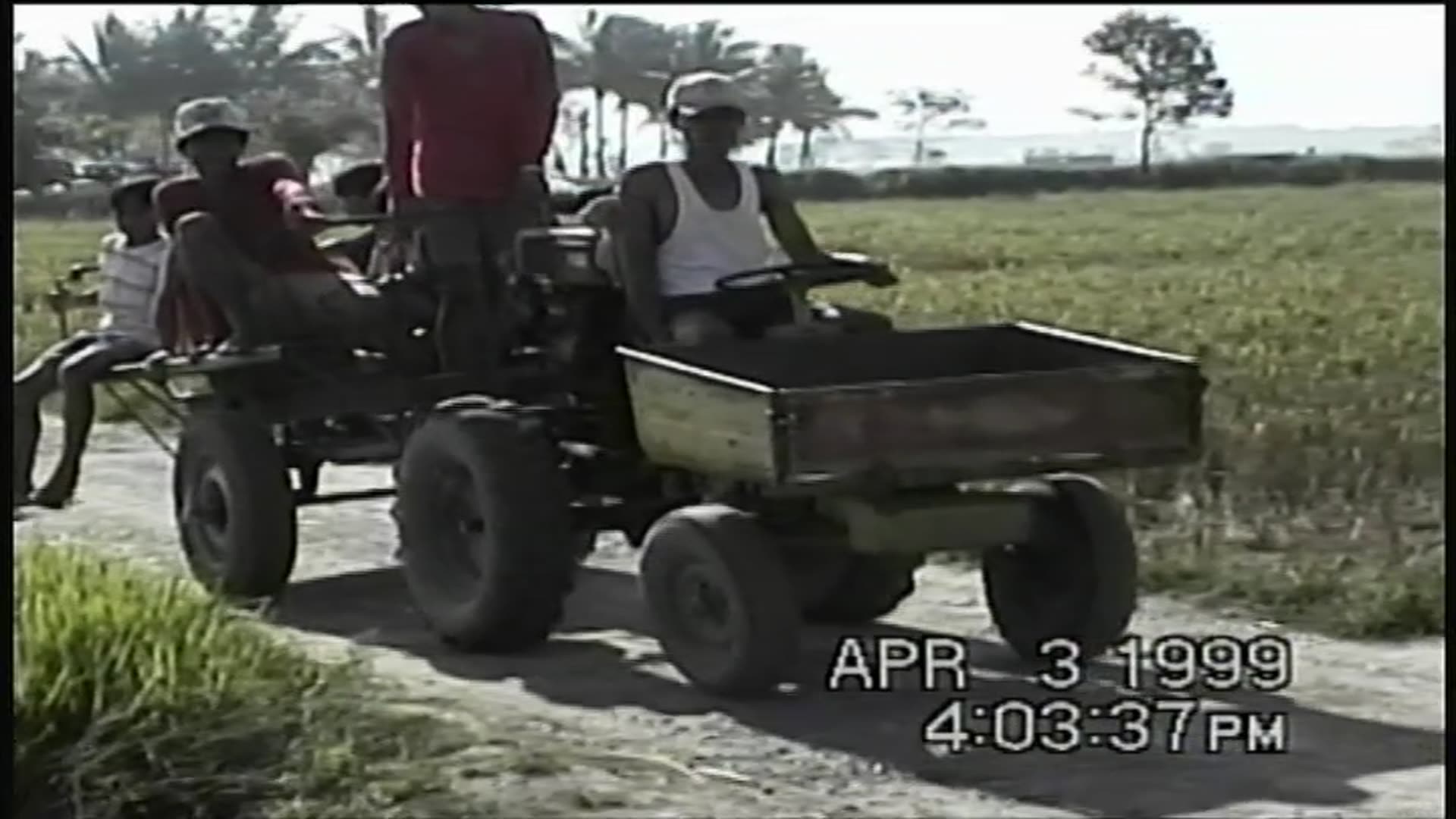 Video thumbnail for Visiting the Farm in Cabanatuan City, Philippines in 1999