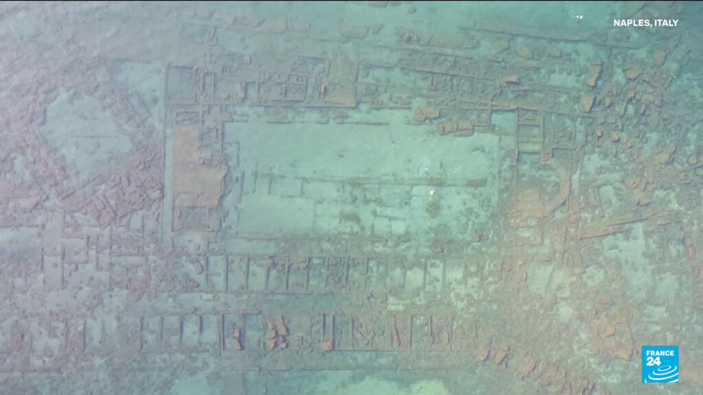 Video thumbnail for In Naples, archaeologists work to learn more about a submerged Roman city