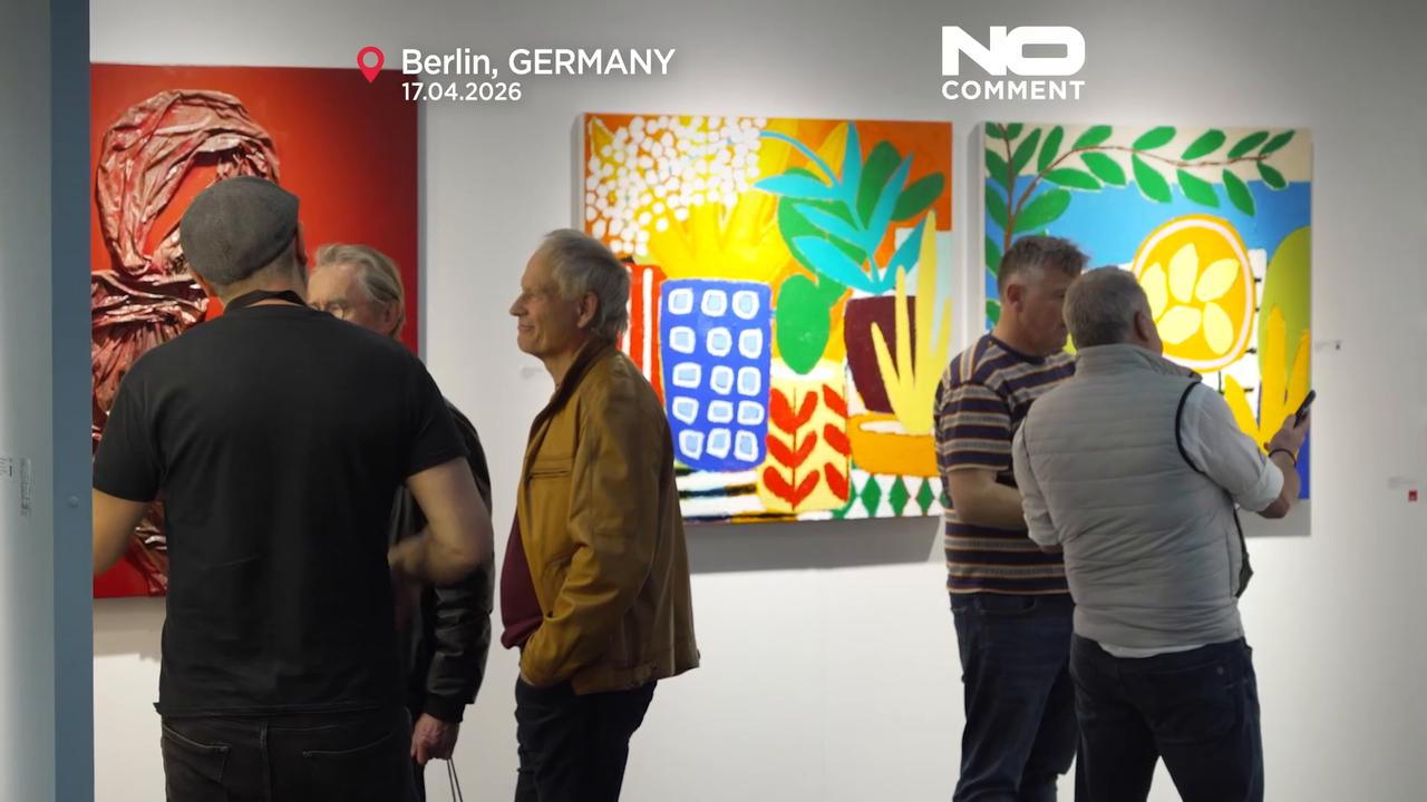 Video thumbnail for Germany’s Affordable Art Fair draws crowds with artworks under €500