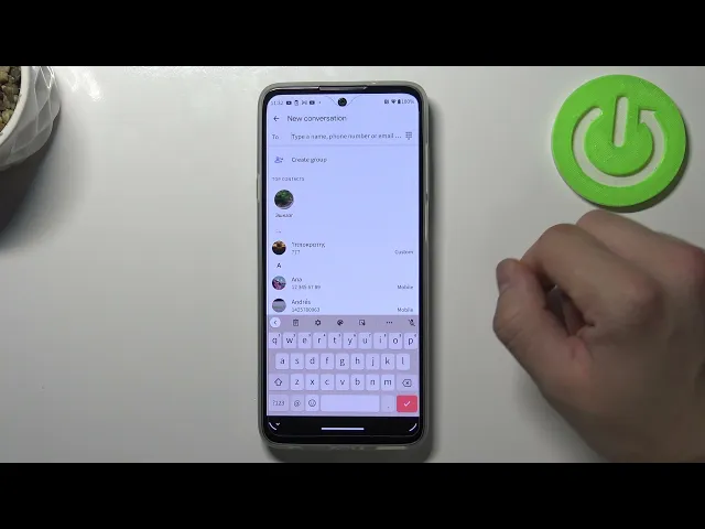 Video thumbnail for How to Fix Floating Keyboard on MOTOROLA Edge 20 Lite – Close Floating Keyboard