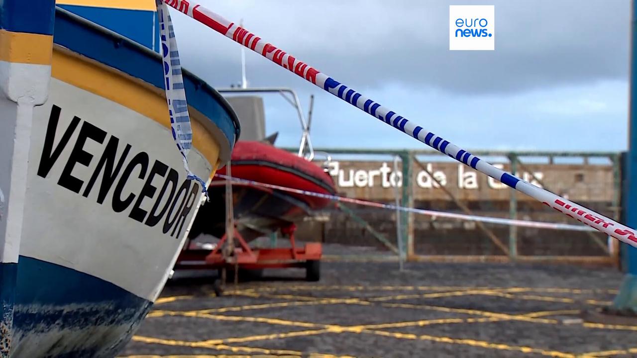 Video thumbnail for Three dead and 15 injured in Tenerife as bad sea conditions grip Spanish waters