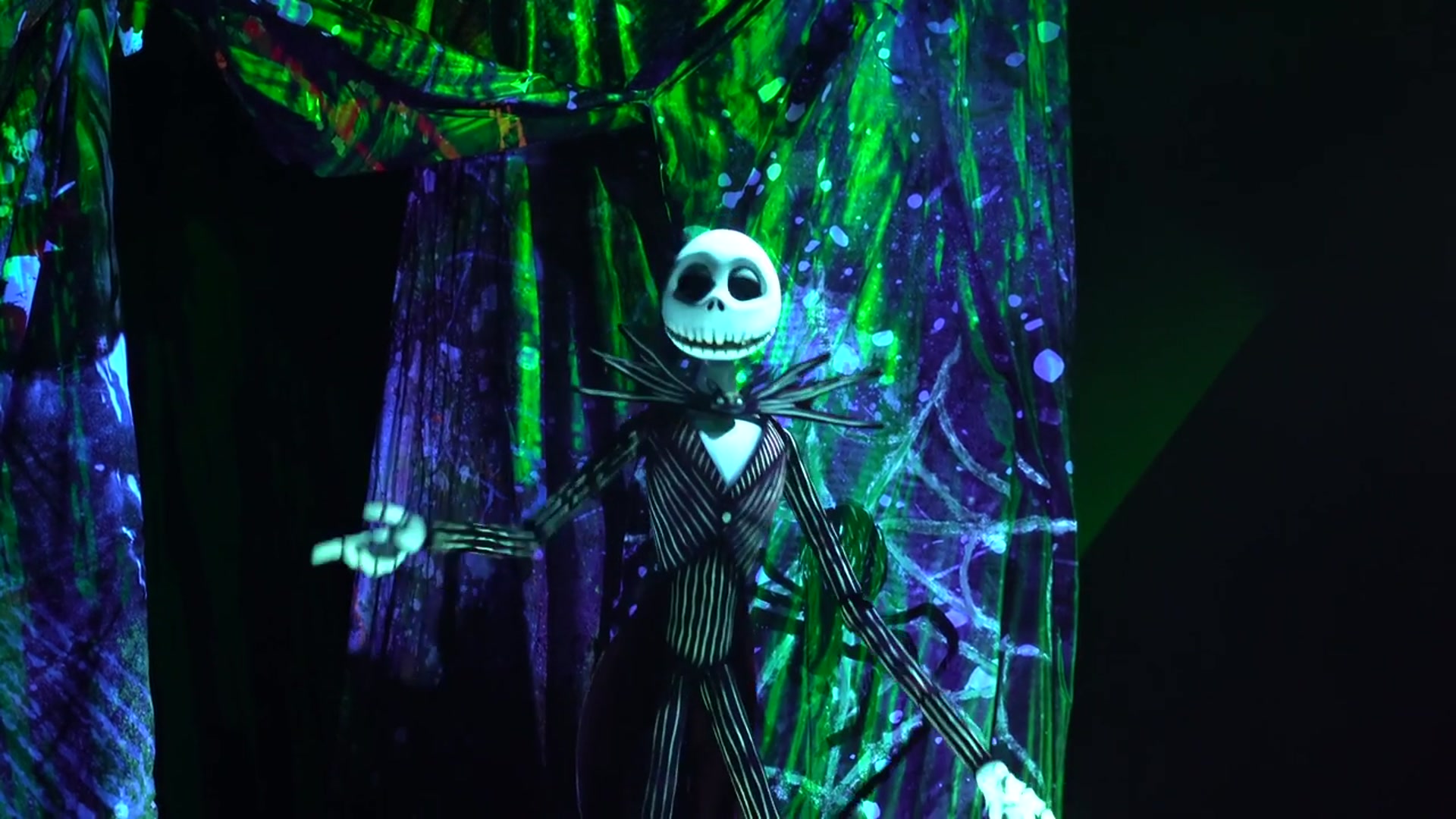 'Video thumbnail for What's This? Nightmare Before Christmas Sing-Along Highlights'