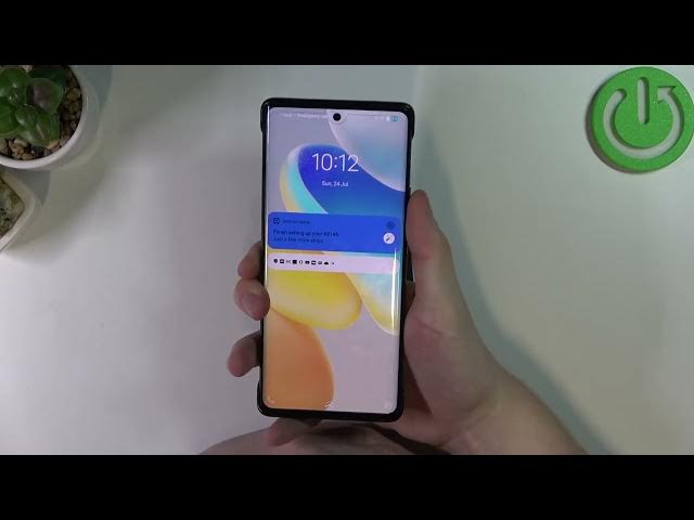 Video thumbnail for Hand Size Compared To Vivo X80 Pro