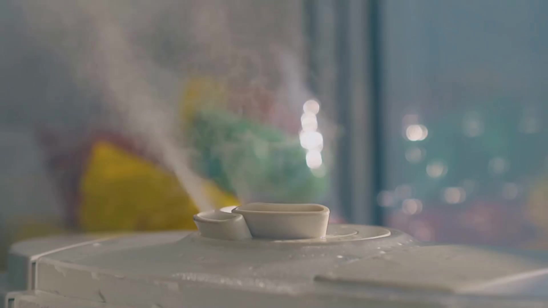 Video thumbnail for Can you put Vicks in a humidifier?