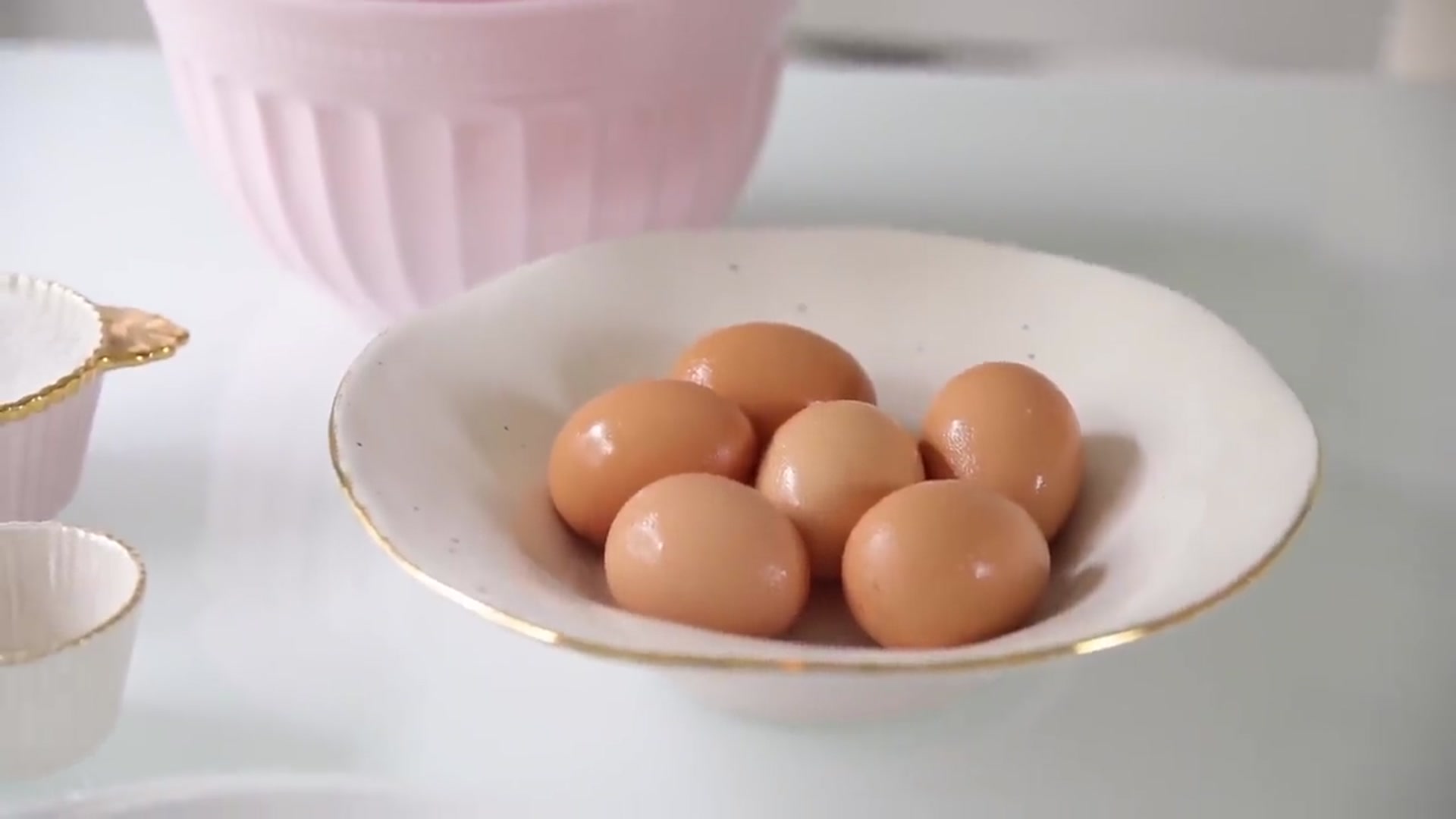 Video thumbnail for Easy   Elegant Brunch Ideas  Creamy Parmesan Eggs   Boccone Dolce   MissLizHeart(720P HD)