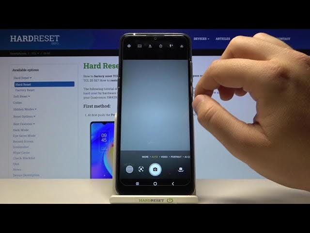Video thumbnail for TCL 20 SE Camera Overview – All Camera’s Modes and Features