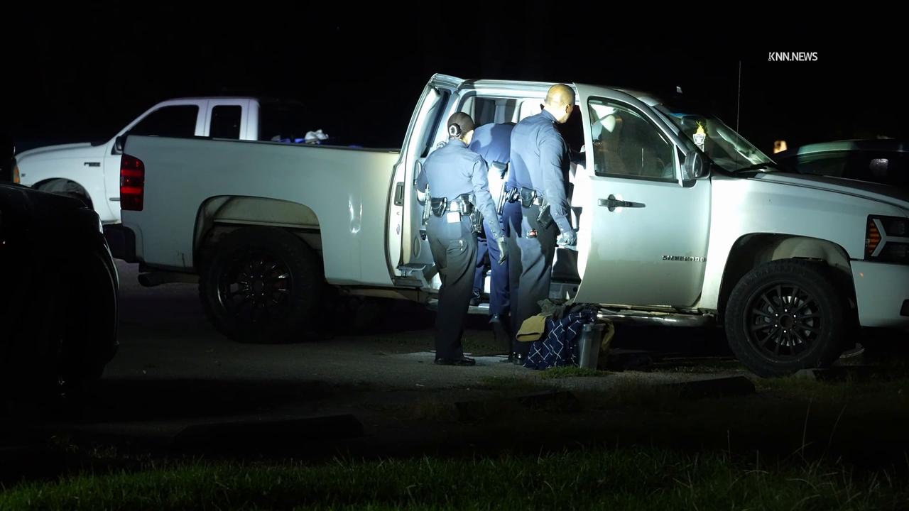 Video thumbnail for US, Los Angeles: Van Nuys Body Discovered in Pickup at Woodley Park.