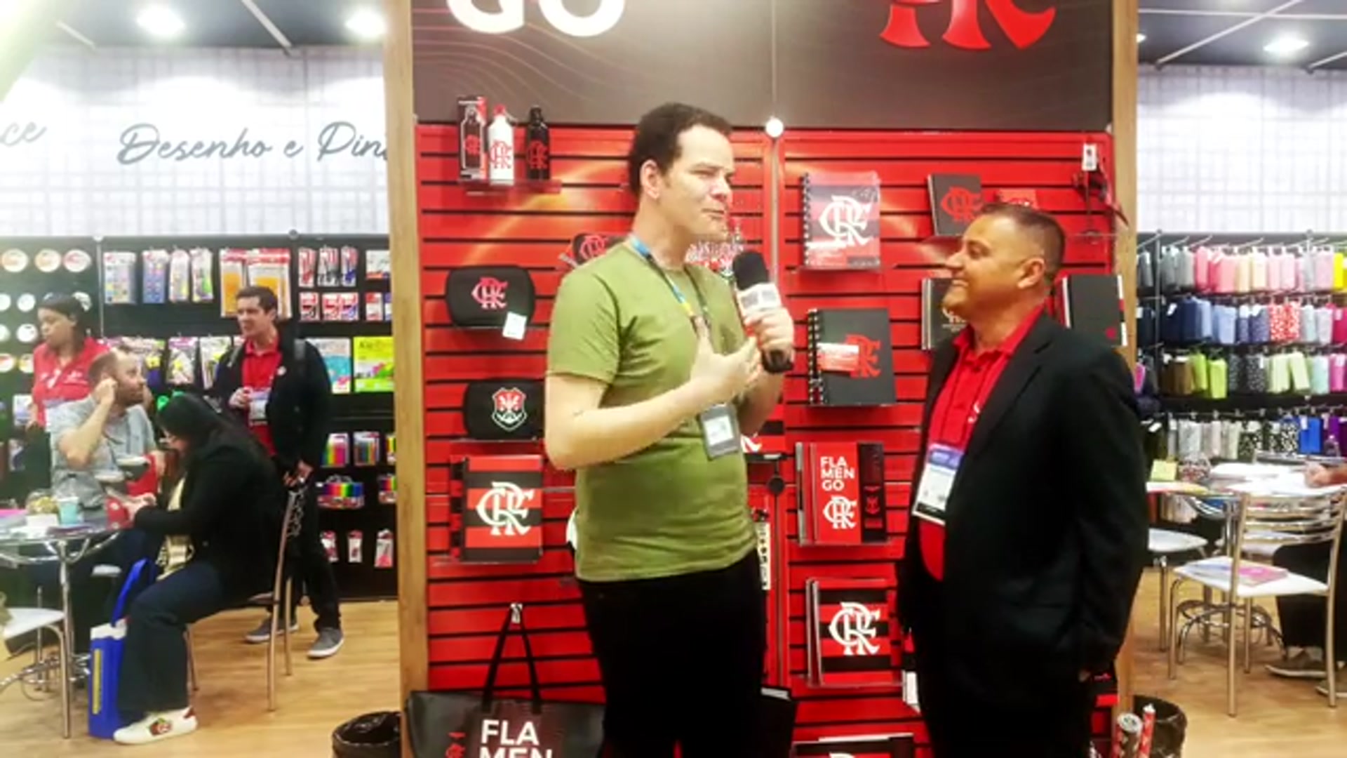 'Video thumbnail for Licenciamento do Flamengo com Alexandre Vasconcelos da Produtos KIT - Escolar Office Brasil 2025'