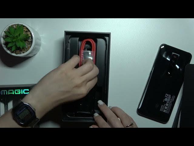 Video thumbnail for Nubia Red Magic 7 - Does It Come With Charger