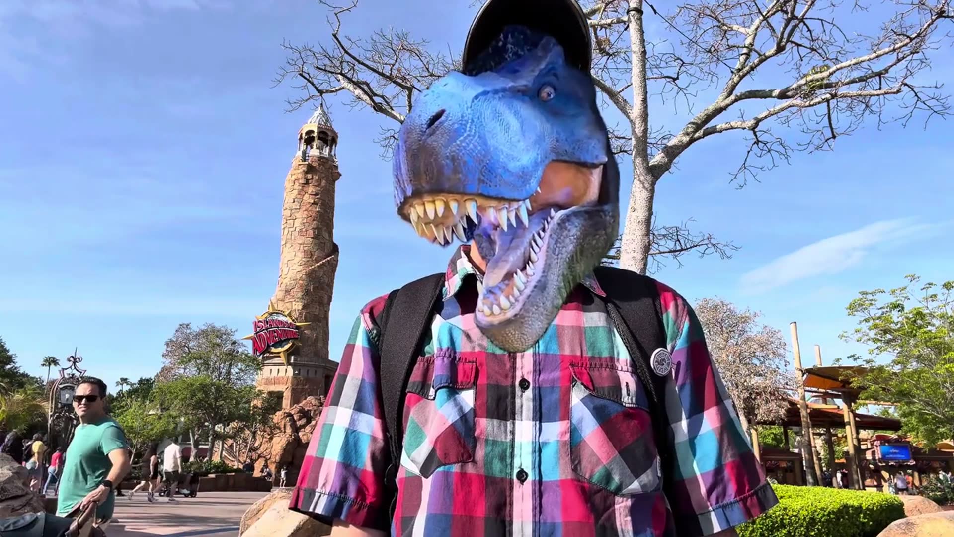 Video thumbnail for How Many Dinosaurs Can We Find In Jurassic Park at Islands of Adventure - Universal Orlando Resort