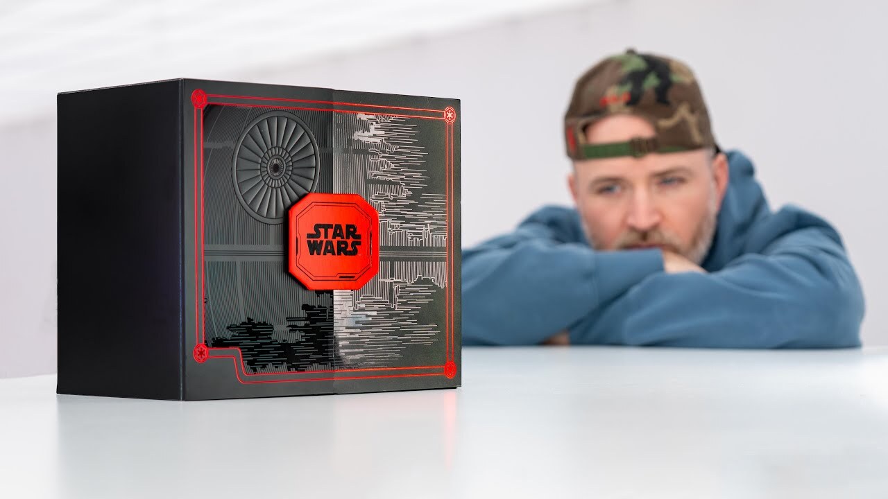 Video thumbnail for Limited Edition Star Wars Smartphone Unboxing