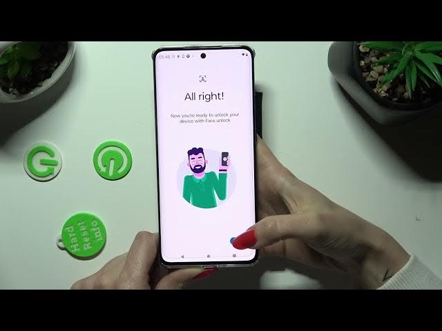 Video thumbnail for How to Set Up Face Unlock on MOTOROLA Edge 40? - Configure Face Unlock