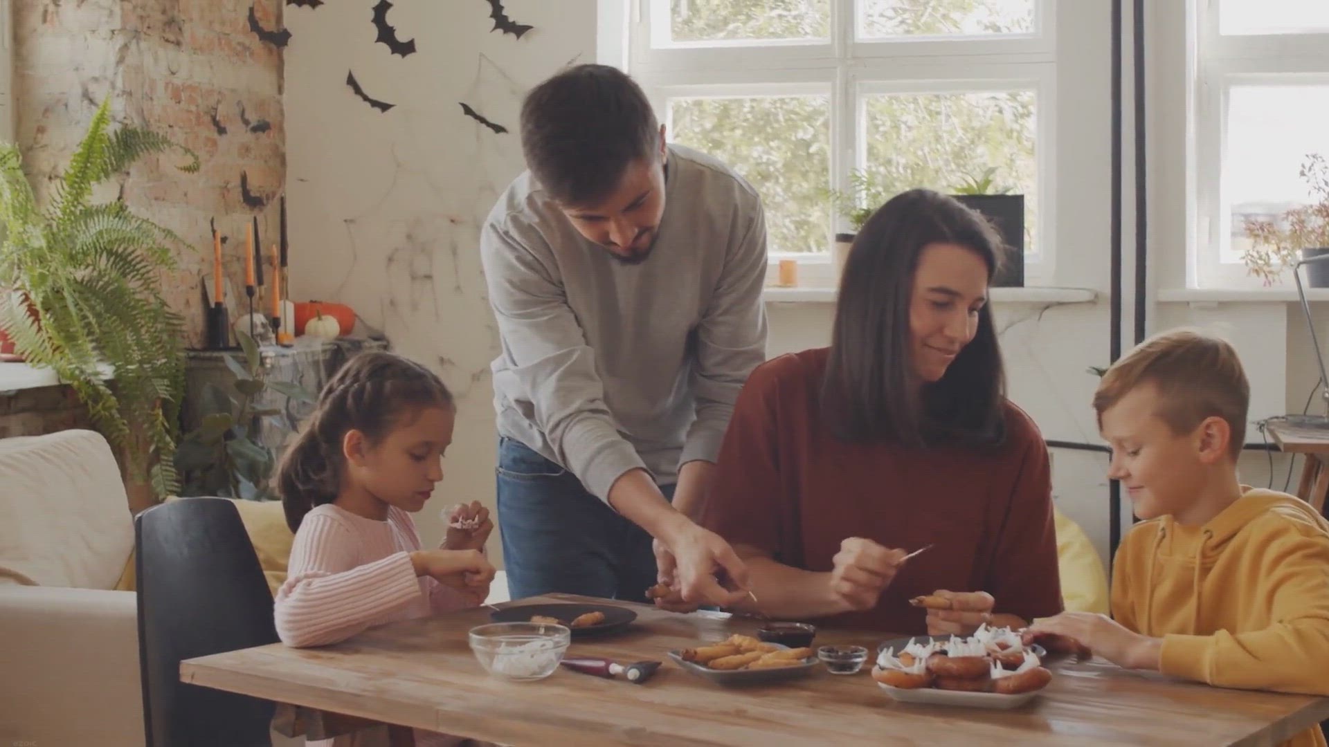 Video thumbnail for Creative and Affordable Gift Ideas for Teachers: Perfect for Parents on a Budget