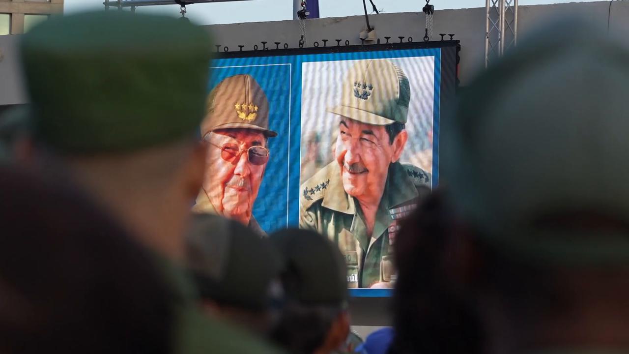 Video thumbnail for Cuba: Supporters rally in Havana after US accusations against former Cuban leader.