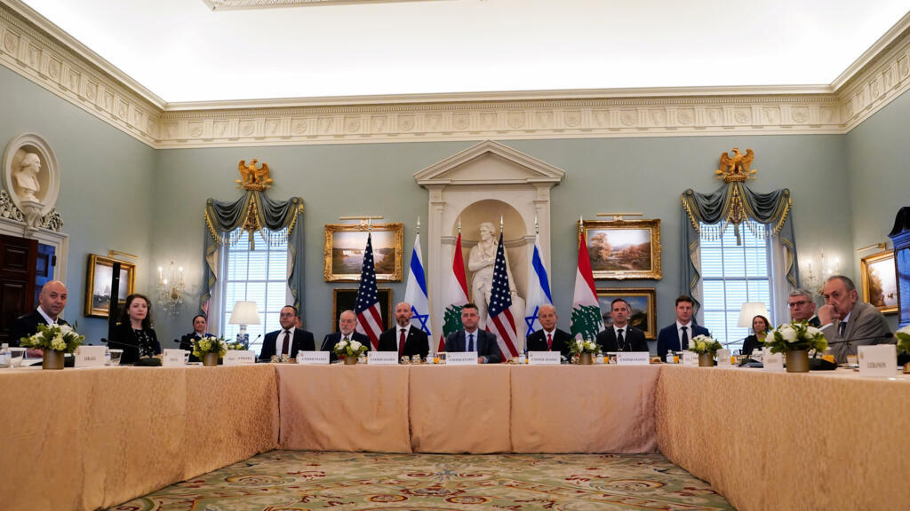 Video thumbnail for Israel and Hezbollah exchange fire amid new talks in Washington