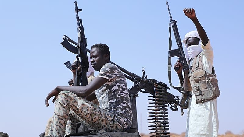 Video thumbnail for UN calls for immediate ceasefire as Sudan crisis deepens