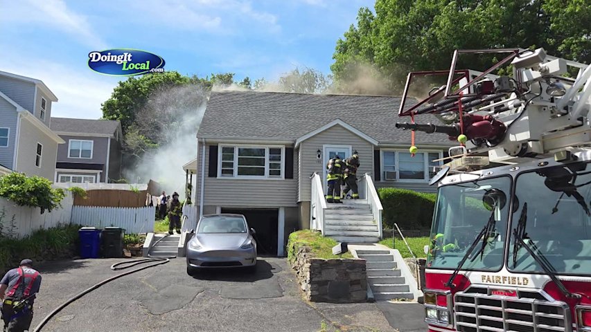Video thumbnail for Fairfield woman charged with arson after setting multi-family home on fire, police say