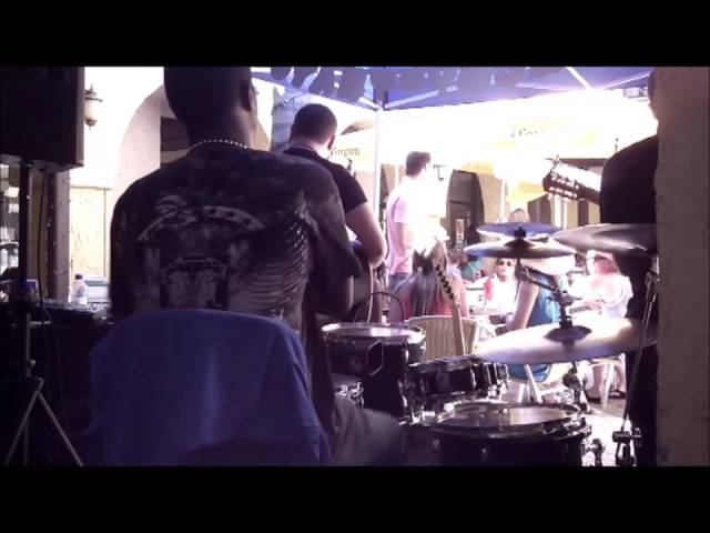 Video thumbnail for cinco de mayo with chico lobos