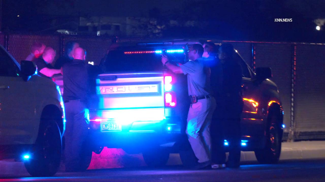 Video thumbnail for US, Phoenix: Phoenix 59th Avenue Car vs Pedestrian Crash.