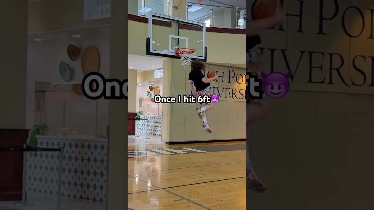 'Video thumbnail for travis reynolds: funny dunking challenge at high point university'