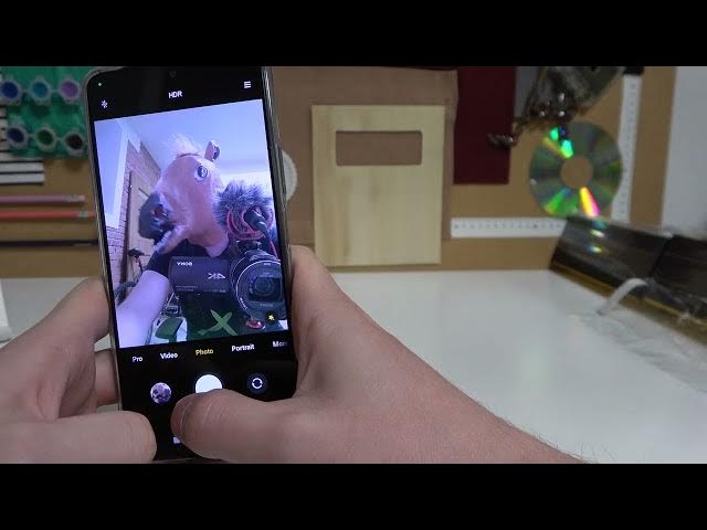 Video thumbnail for How To Grab a Selfie on Poco F4? | Self Timer