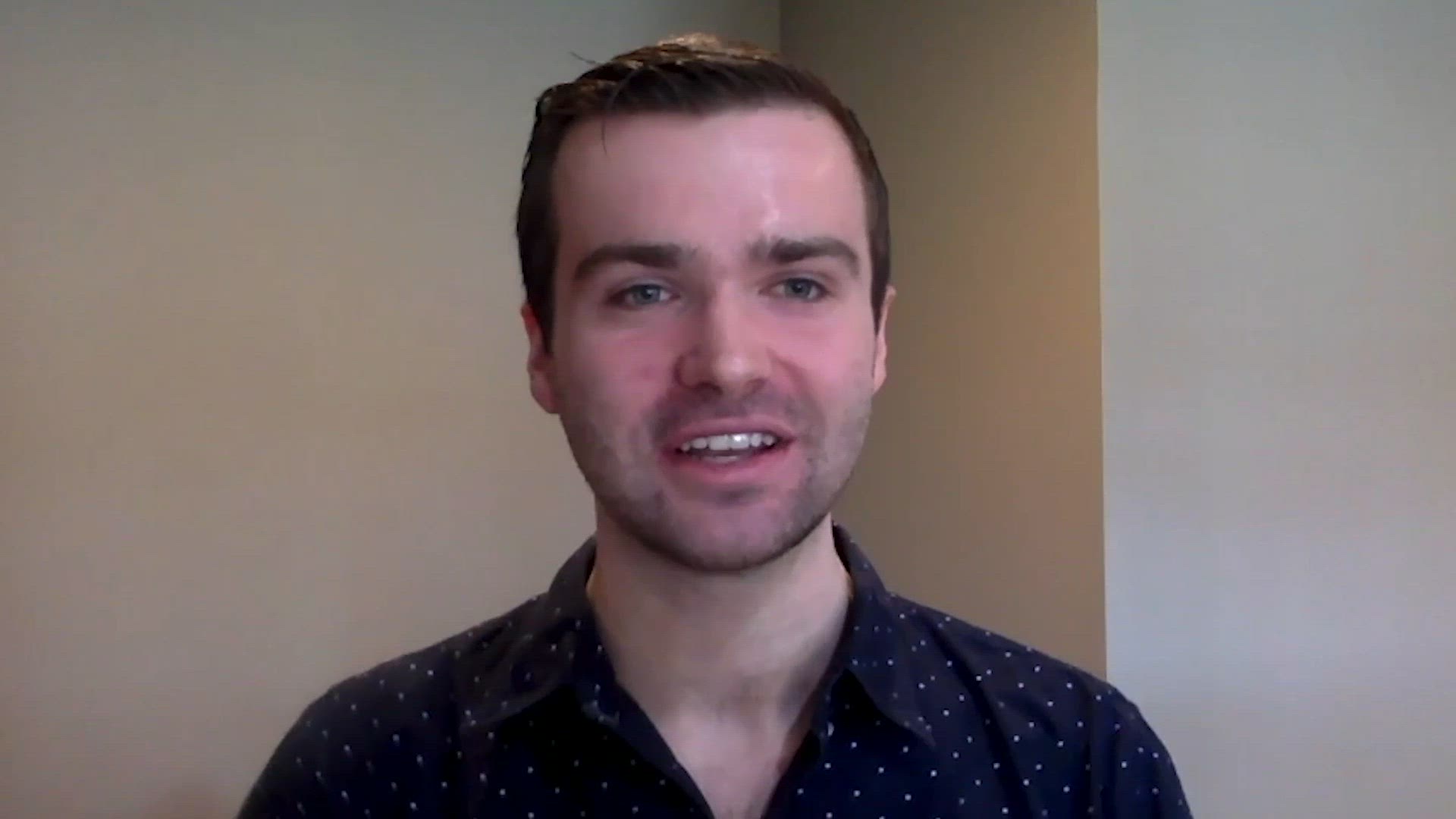 Video thumbnail for Interview: SCHMIGADOON Creator Cinco Paul Reveals His Writing Process For the New SCHMICAGO Season