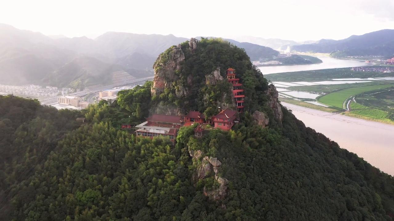 Video thumbnail for China: Matou Mountain Ancient Temple Complex 3.