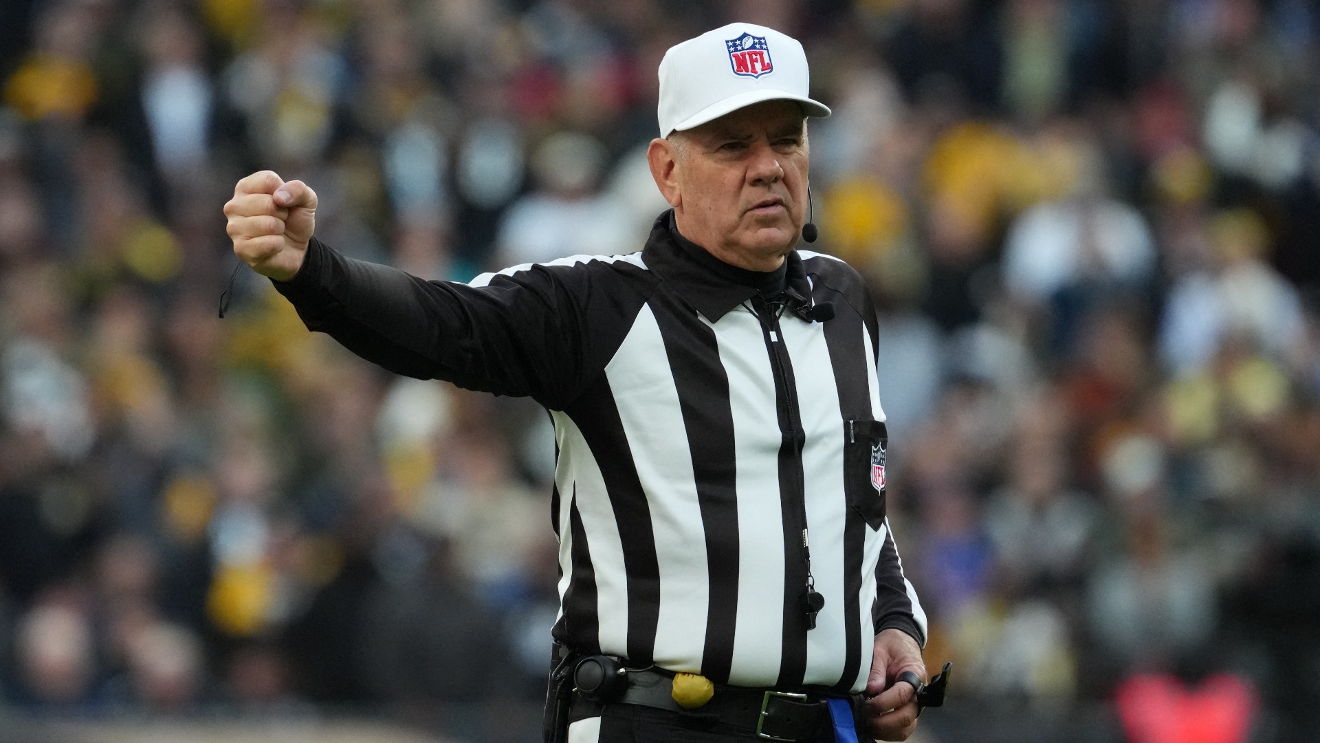 Video thumbnail for NFL Officiating Woes: Why the Game Needs a Fixing!
