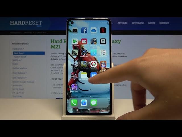 Video thumbnail for How to Download and Apply iOS Launcher on SAMSUNG GALAXY M21S - Launcher iOS