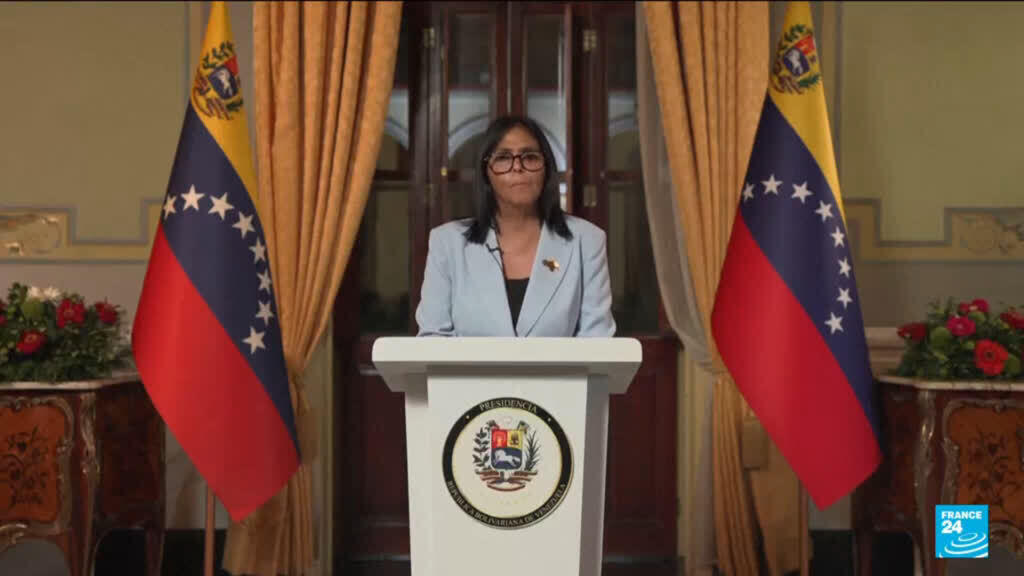 Video thumbnail for US and Venezuela seal 25-year oil deal