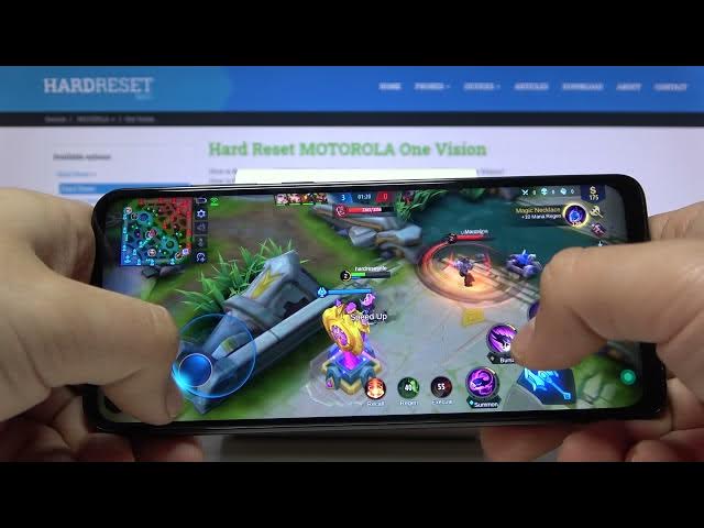 Video thumbnail for Mobile Legends on MOTOROLA One Vision – Performance Checkup / Game Test