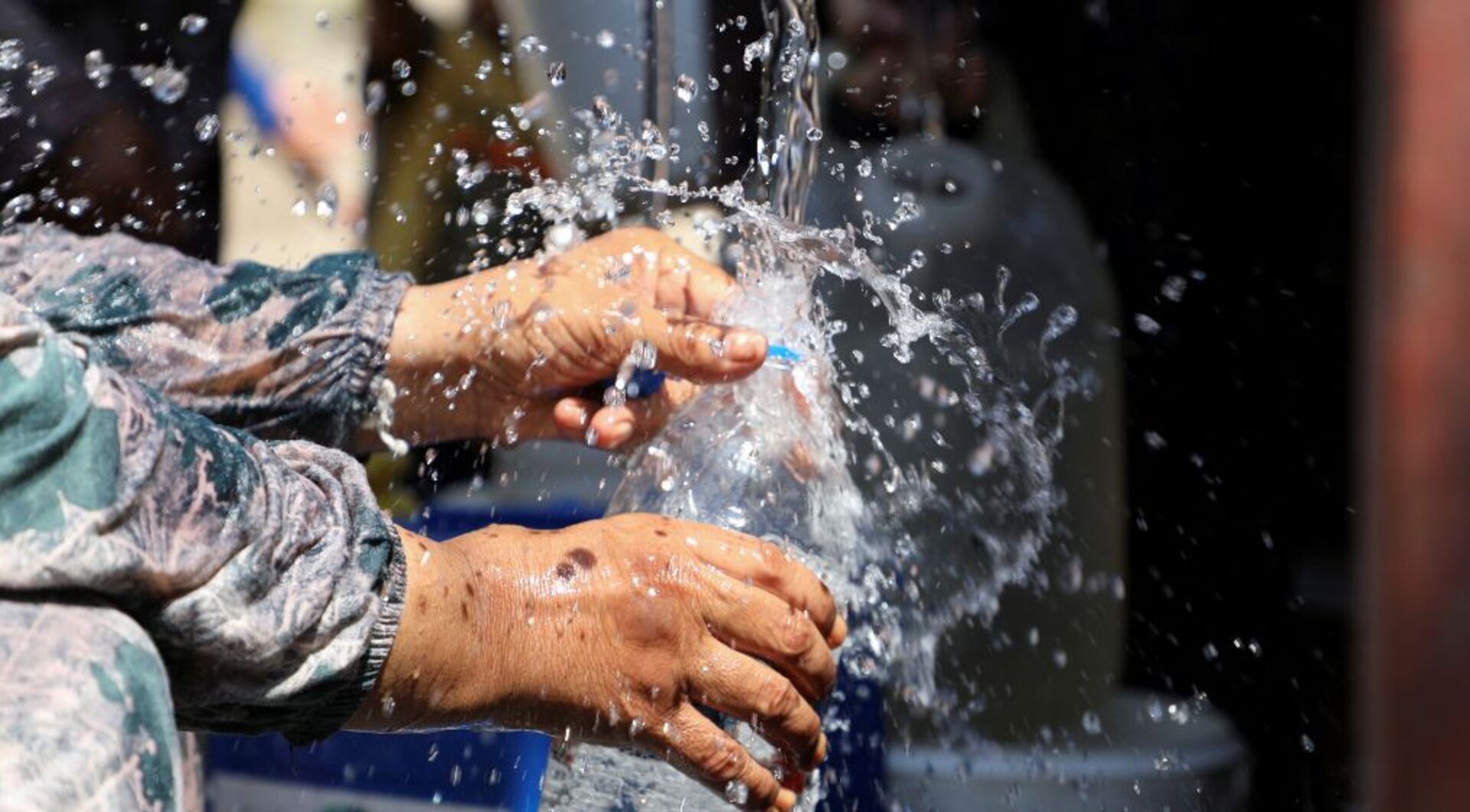 'Video thumbnail for Syria faces worst water crisis since 1950s as reservoirs and springs run dry'