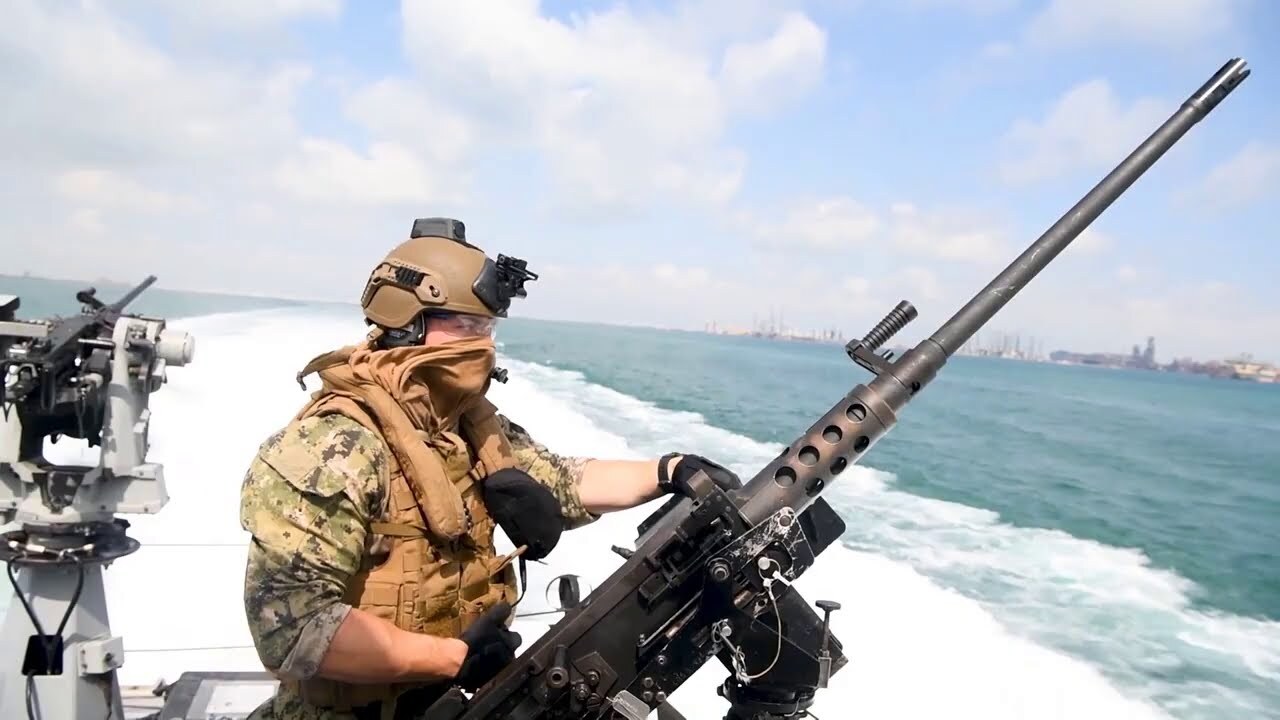 Video thumbnail for Mark VI Patrol Boat Gunnery Exercise • Bahrain (2020)