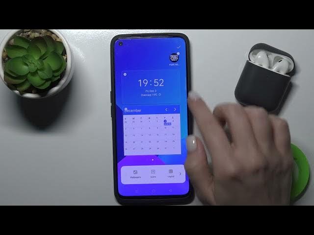 Video thumbnail for Realme GT Neo 2 - How To Add & Remove Home Screen Widgets