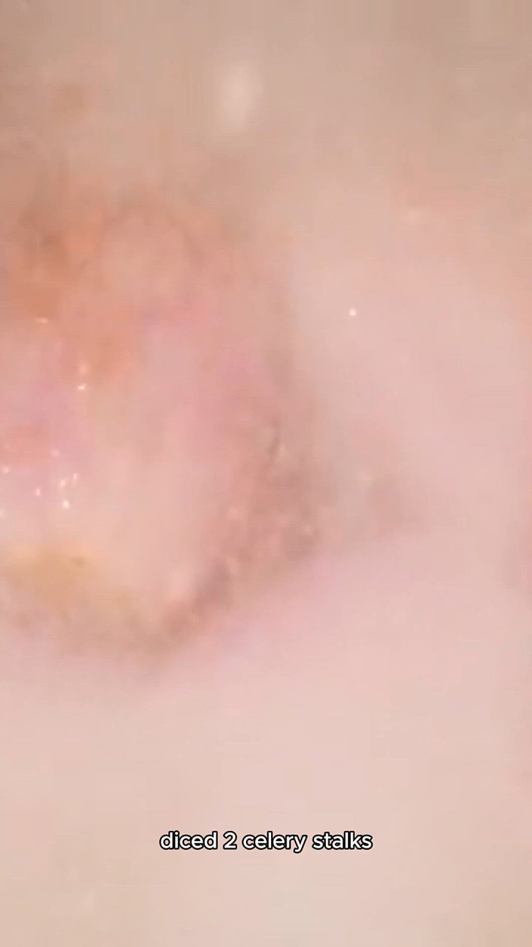 Video thumbnail for seafood gumbo recipe