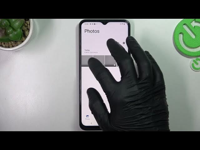 Video thumbnail for How to Take Burst Shot on VIVO Y35? - Activate Burst Mode