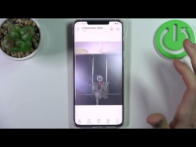 Video thumbnail for How to Disable Front Camera Mirroring on the HUAWEI Mate 50 Pro - Mirror Reflection