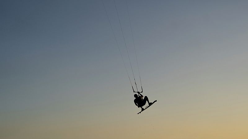 'Video thumbnail for Red Bull Megaloop returns in Noordwijk after two-year wait'