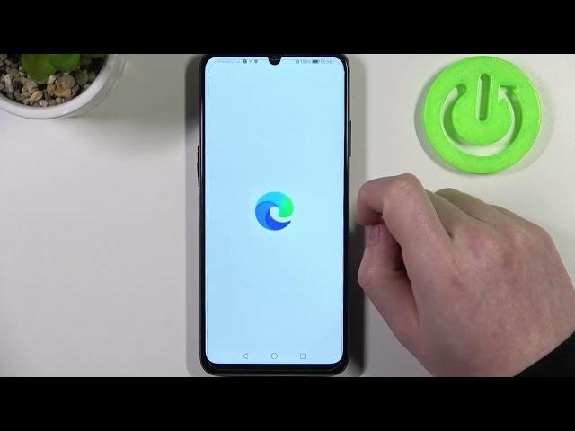 Video thumbnail for How to Install the Microsoft Edge Browser App on a HONOR X7A