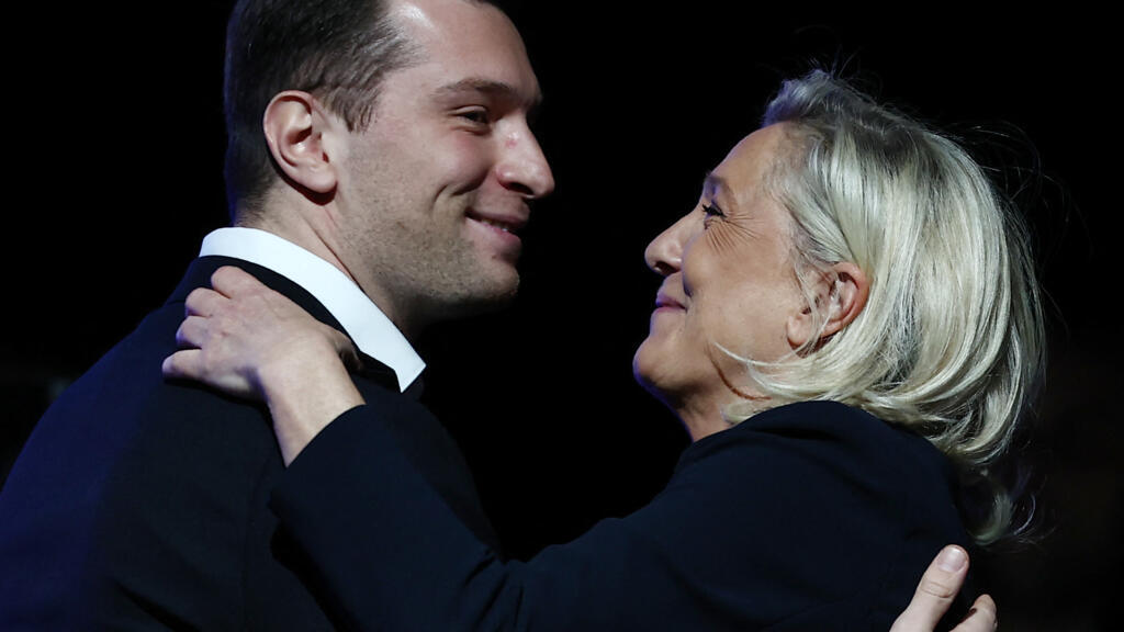 Video thumbnail for 'Decision time' for far right National Rally as ruling clears Le Pen's way for election run
