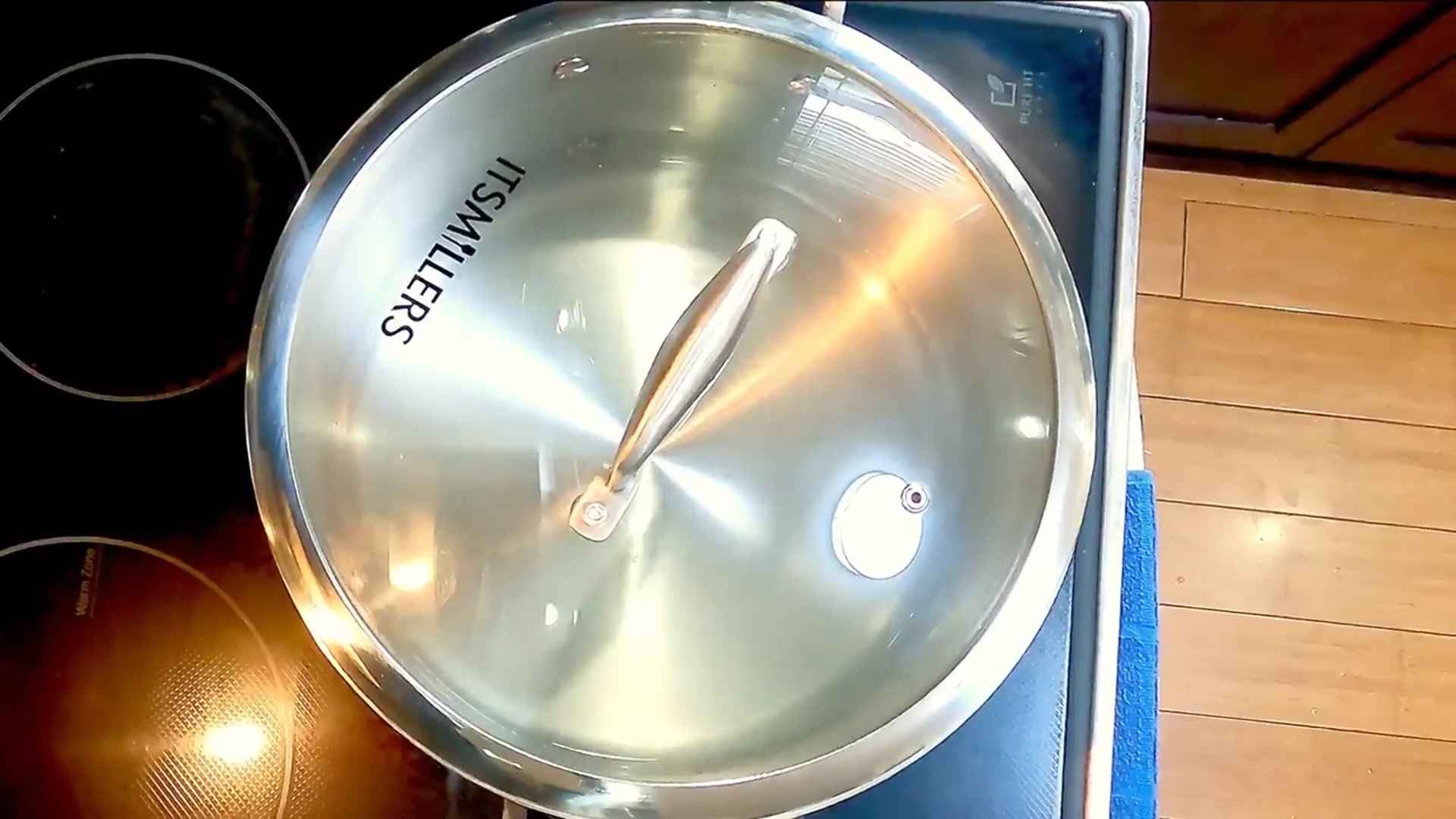 Video thumbnail for Soft Chewy Naan Bread Anyone Can Make. Simple and Fast in just Minutes. Naan Bread Recipe(720P HD)