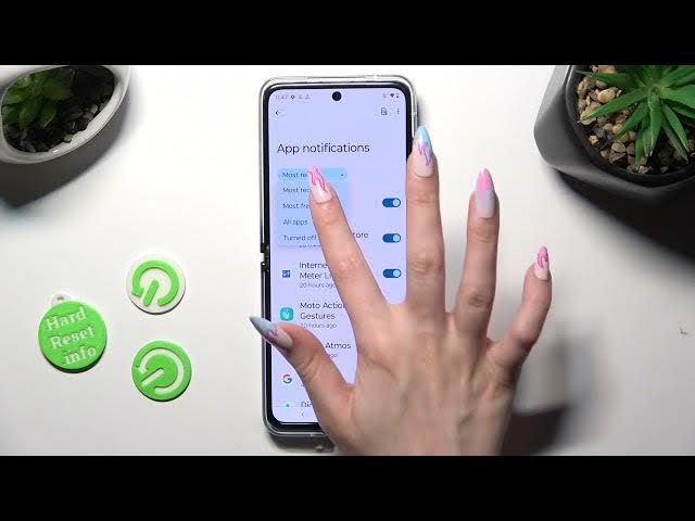 Video thumbnail for How to Turn On / Off App Notifications on Motorola Razr 40 Ultra