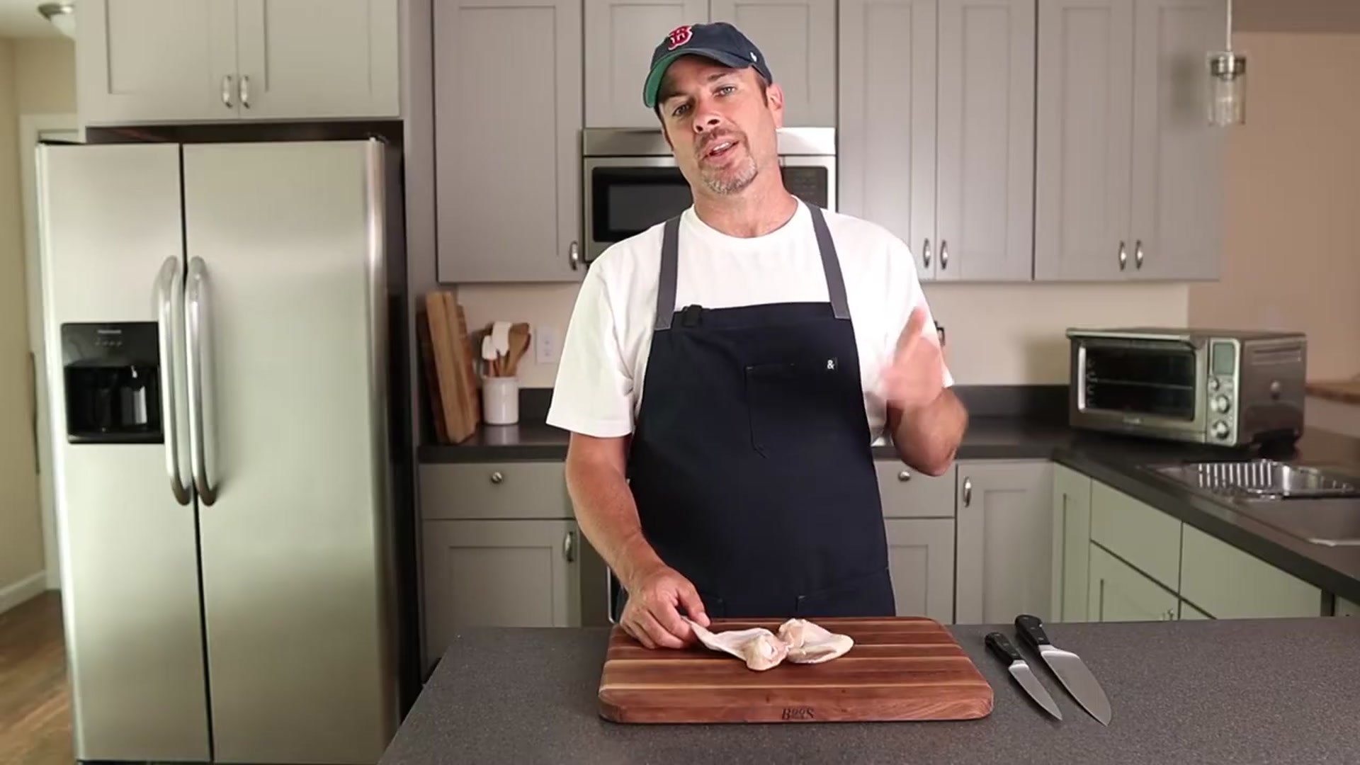 Video thumbnail for How to Cut Chicken Wings(720P_HD)