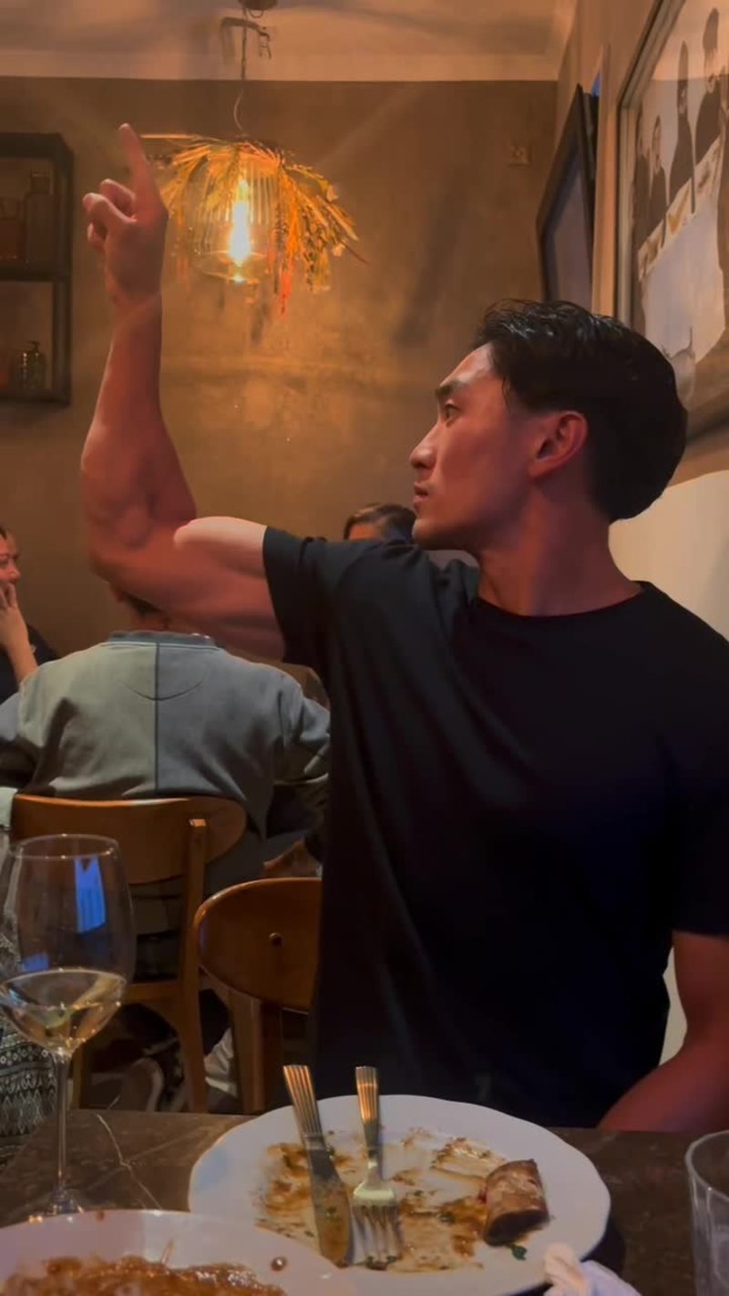 Video thumbnail for Subtle Muscle Flexing during a Romantic Dinner Date