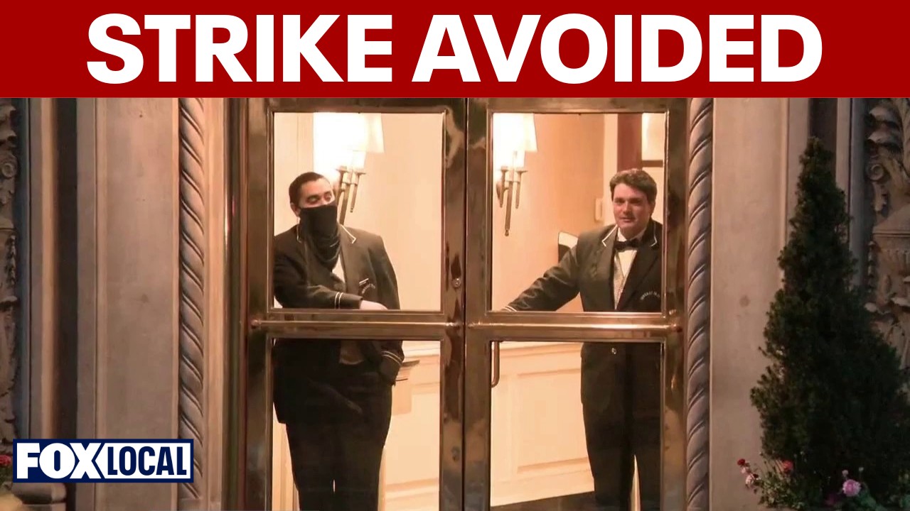 Video thumbnail for NYC building workers reach tentative deal with city