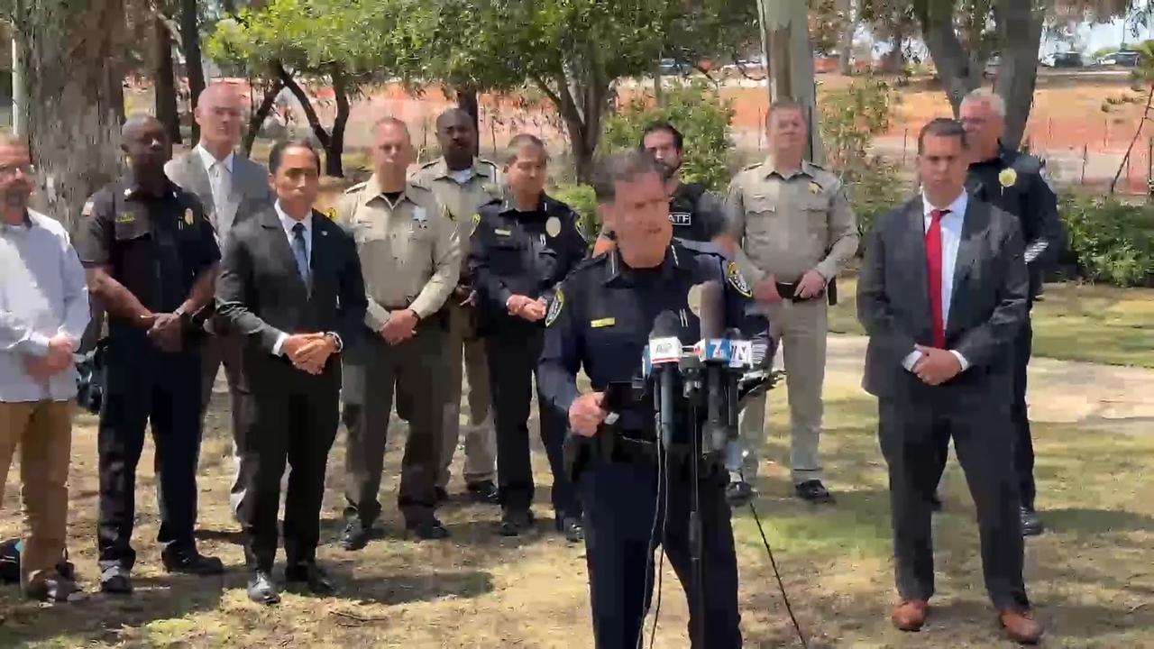 Video thumbnail for US: 5 people, including 2 suspected shooters killed at San Diego Islamic Center: Officials (2).