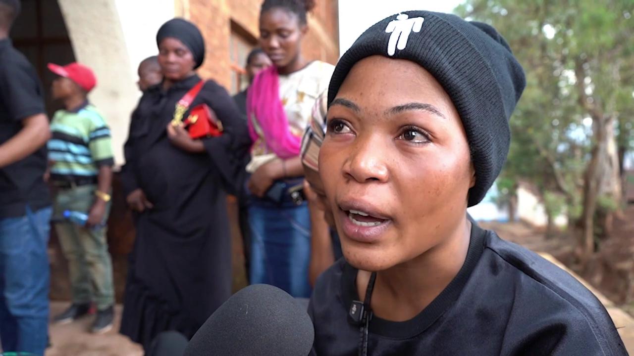 Video thumbnail for Democratic Republic of the Congo: Fire Victims Mourned in Bukavu.